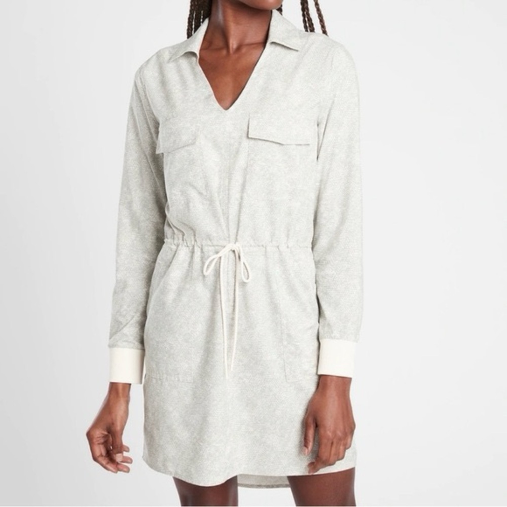 Athleta Zuma Printed Shirtdress in viper grey pattern size large knit cuffs